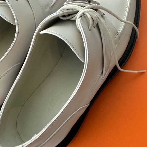 Hermes beige derby shoe - Picture 2 of 4